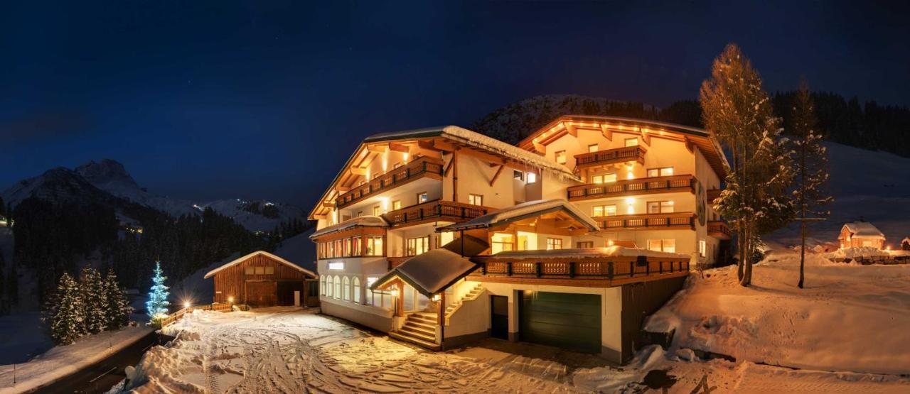 Warth  Bergspitz Luxury Appartement المظهر الخارجي الصورة