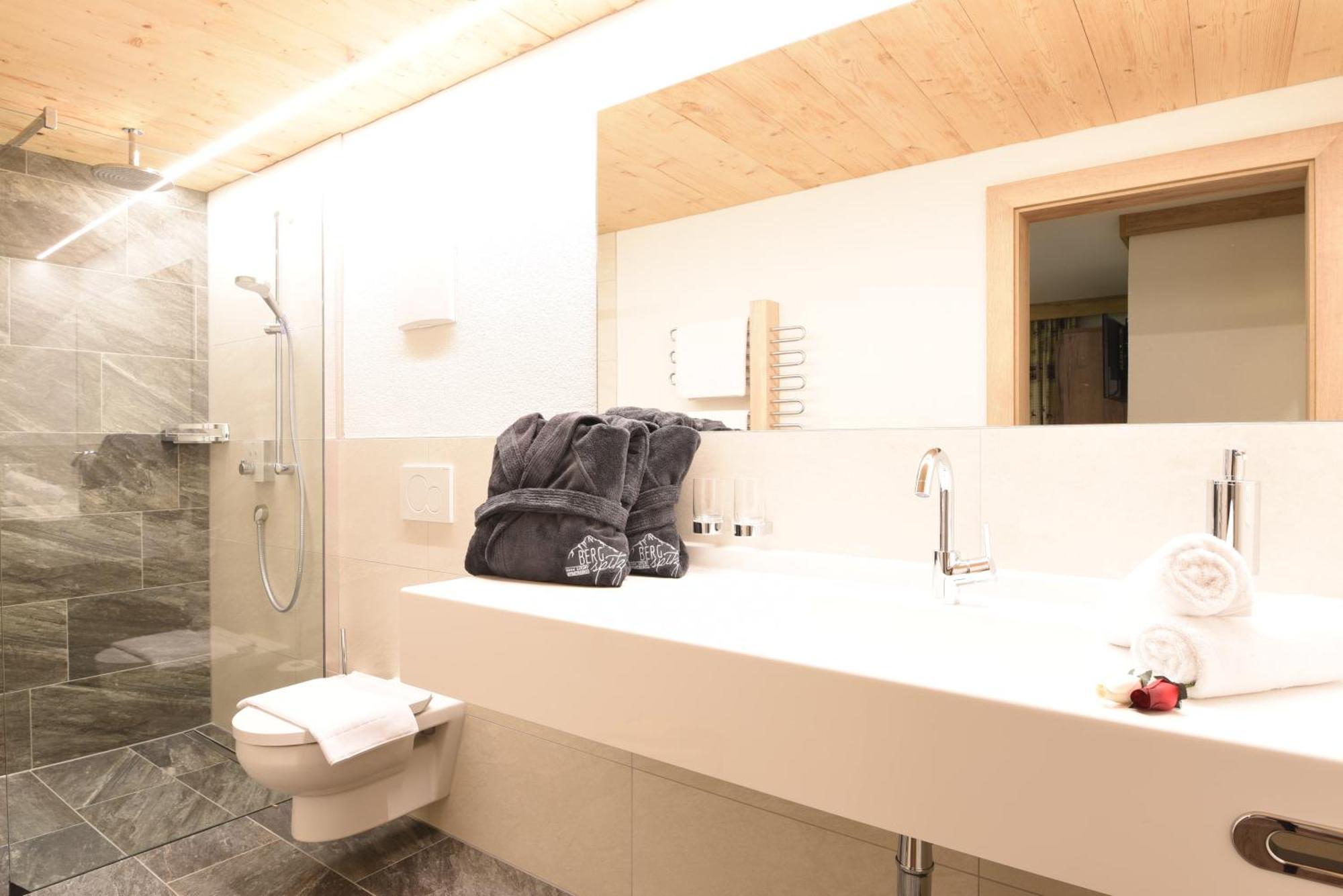 Warth  Bergspitz Luxury Appartement المظهر الخارجي الصورة